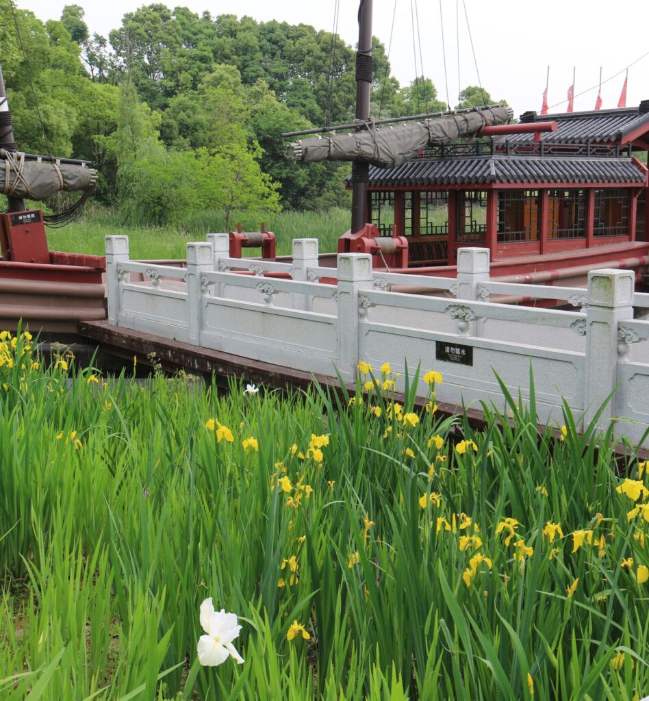 East Lake Luoyan Scenic Area Habitat Peninsula – Wuhan Attraction